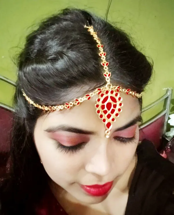 Assamese_Traditional_Copper_Gold_Plated_Red_Colour_Maang_Tikka_For_Women
